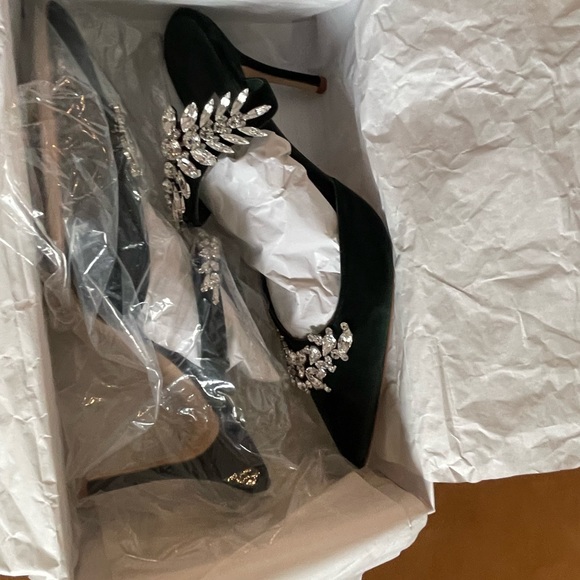 Manolo Blahnik Lurum Heels - Picture 6 of 6